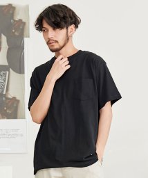 FILA(フィラ)/FILA ポケット付き半袖Tシャツ/ブラック