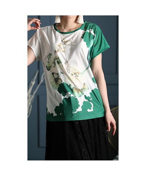 Sawa a la mode(サワアラモード)/上品な質感のデザイン半袖カットソー/グリーン