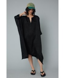 HeRIN.CYE(ヘリンドットサイ)/Satin poncho OP/BLK