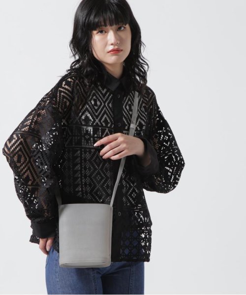 RoyalFlash(ロイヤルフラッシュ)/beautiful people/gradation sacoche bag in TPU/グレー