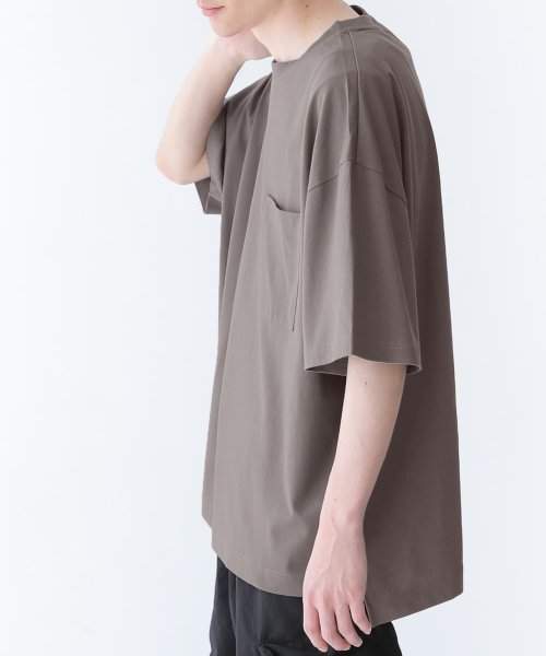 osharewalker(オシャレウォーカー)/『汗ジミ防止ゆるっとシンプルTシャツ』/チャコールグレー