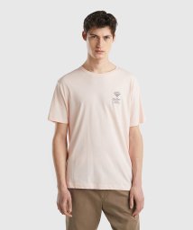 BENETTON (mens)(ベネトン（メンズ）)/ワンポイント刺繍デザイン半袖Tシャツ・カットソー/ピンク