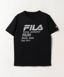 fila(men)(フィラ（メンズ）)/【ラン】接触冷感 プリントVネックTシャツ メンズ/ブラック