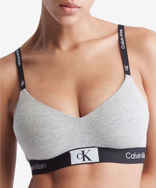 Calvin Klein Perfectly Fit Strapless Push Up Bra QF5677