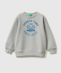 BENETTON (UNITED COLORS OF BENETTON BOYS)(ユナイテッド　カラーズ　オブ　ベネトン　ボーイズ)/キッズフロントプリントスウェットトレーナーB/グレー