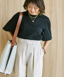 ROPE'(ロペ)/【高評価】【エディター三尋木奈保さんコラボ】大人きれいめ ツヤ感Tシャツ/ブラック（01）