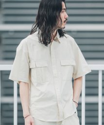 URBAN RESEARCH Sonny Label(アーバンリサーチサニーレーベル)/HyperHelix胸ポケットショートスリーブシャツ/アイボリー