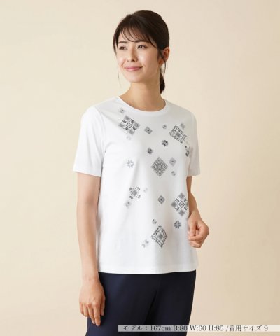 幾何学柄クルーネックTシャツ