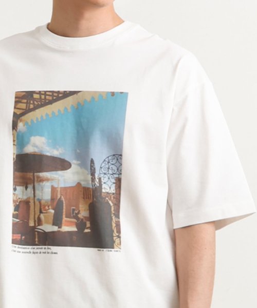 a.v.v (MEN)(アー・ヴェ・ヴェメンズ)/【フォトグラファーコラボ】モロッコフォトTシャツ(TRAVELシリーズ）/ホワイト