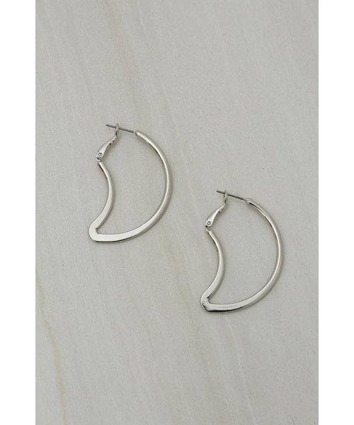 AZUL by moussy(アズールバイマウジー)/CRESCENT MOON HOOP EARRINGS/SLV