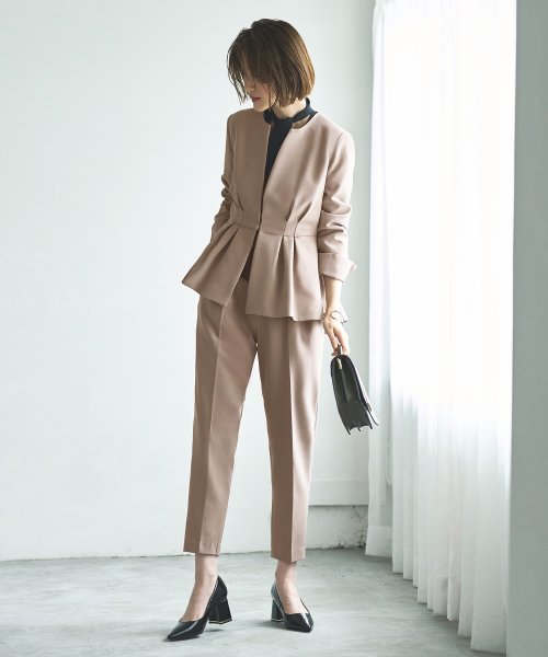 ノーカラーウエストタックペプラムパンツスーツ3点セット「SU1082  