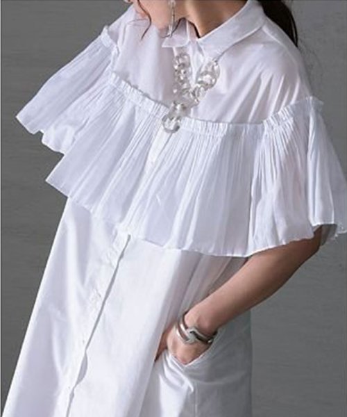 Sawa a la mode(サワアラモード)/モードを演出するプリーツ袖チュニックシャツ/ホワイト
