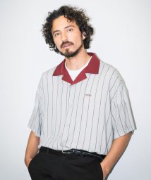 URBAN RESEARCH Sonny Label(アーバンリサーチサニーレーベル)/OOPS　ストライプシャツ/GRY×WINE