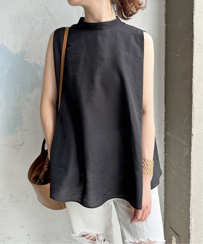 2点おまとめ中。Spick and Span シアーテントラインブラウス-