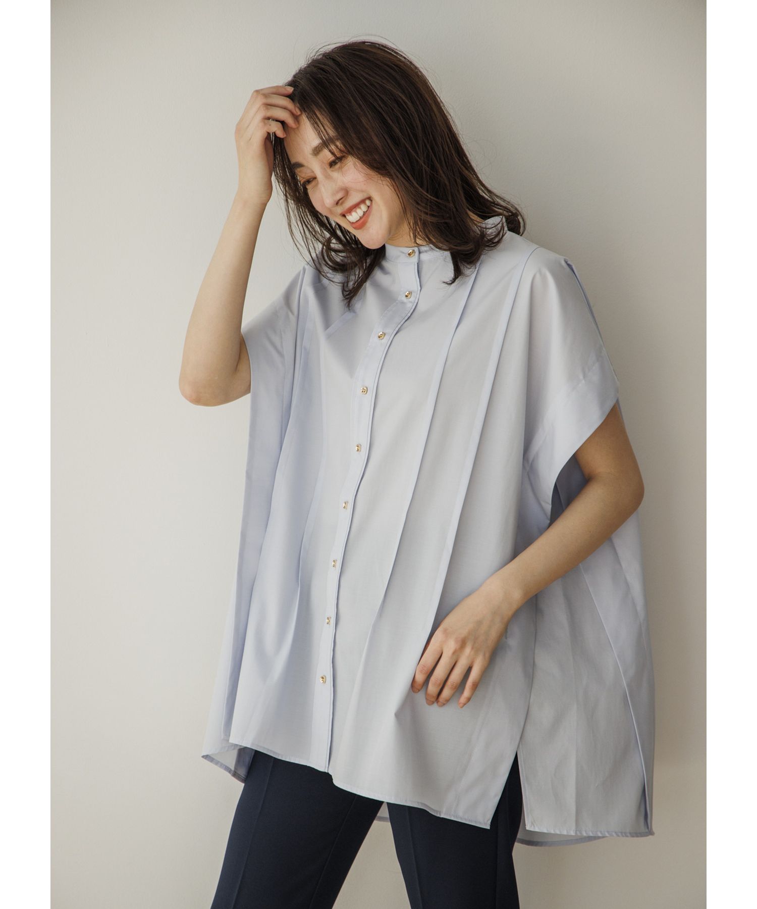 オーバーシルエットタックシャツ