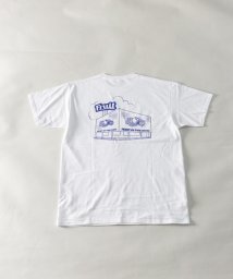 Nylaus(ナイラス)/FRUIT OF THE LOOM UNISEX バックイラストプリント ショートスリーブTシャツ/ネイビー