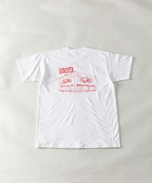 Nylaus(ナイラス)/FRUIT OF THE LOOM UNISEX バックイラストプリント ショートスリーブTシャツ/レッド
