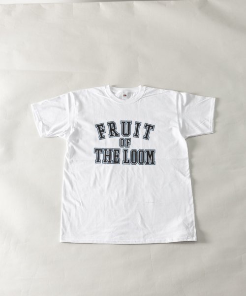 Nylaus(ナイラス)/FRUIT OF THE LOOM UNISEX カレッジロゴプリント ショートスリーブTシャツ/ホワイト