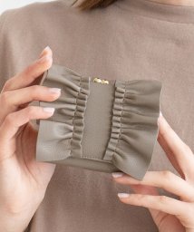 VitaFelice/フリルコンパクト三つ折りmini財布【aroco/アロコ】 ミニ財布 がま口 レディース 二つ折り ミニウォレット 小さい財布 小銭入れ付き カードポケット×4/505347669