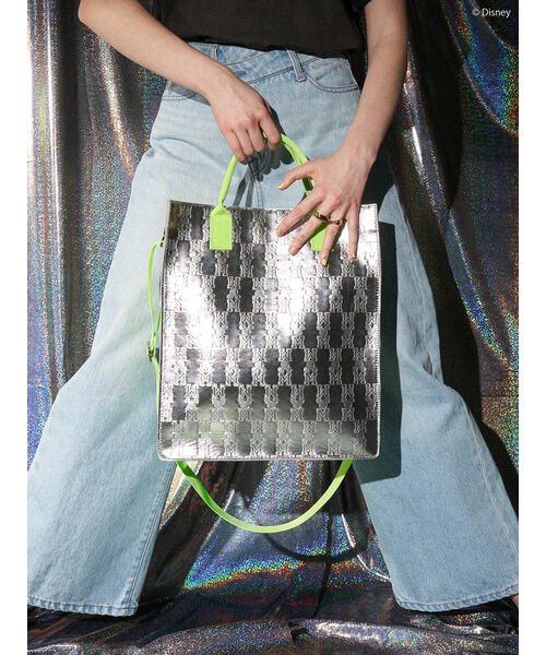 セール】 アメリカンホリック(AMERICAN HOLIC) |Mickey/Silver Tote Bag(505376600) MAGASEEK Googleストア創立25周年トートバッグ