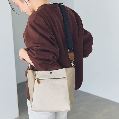 【VERY11月号掲載】【Breath TOPKAPI】RIPPLE TRIPリプルトリップナイロン コンビ ショルダーバッグ トラベル旅行 