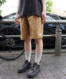 PULP(パルプ)/【THE NORTH FACE / ザ ノースフェイス】VERSATILE MID / バーサタイルミッド/ベージュ