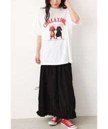 RODEO CROWNS WIDE BOWL(ロデオクラウンズワイドボウル)/CHILLAX DOGS Tシャツ/O/WHT1