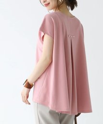 SEU(エスイイユウ)/シワになりにくい！バックパールトップス シャツ ブラウス オフィスカジュアル 韓国ファッション/ピンク