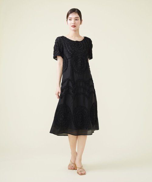 Sybilla(シビラ)/サークル刺繍ドレス/ブラック