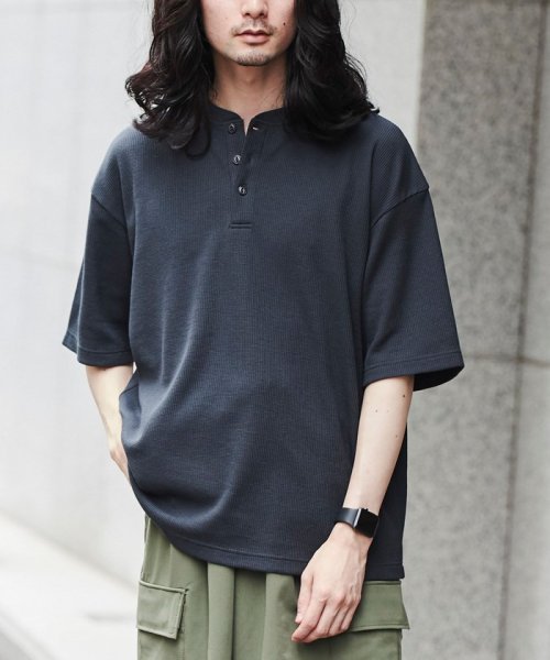 coen(coen)/オーバーサイズワッフルヘンリーネックTシャツ/DKGRAY