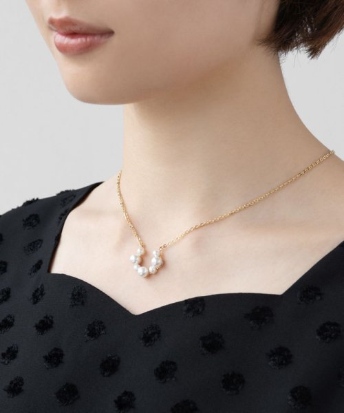 TOCCA(TOCCA)/FRILL PEARL HORSE SHOE NECKLACE ネックレス/ゴールド系