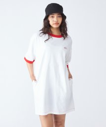 TOMMY JEANS(トミージーンズ)/ロゴリンガーTシャツワンピース/ホワイト