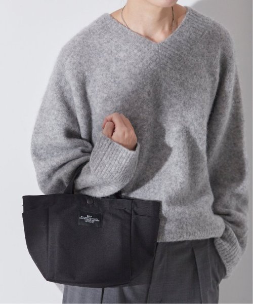 《予約》【BAGS IN PROGRESS】SMALL SIDE POCKET TOTE：ショルダーバッグ(505399784