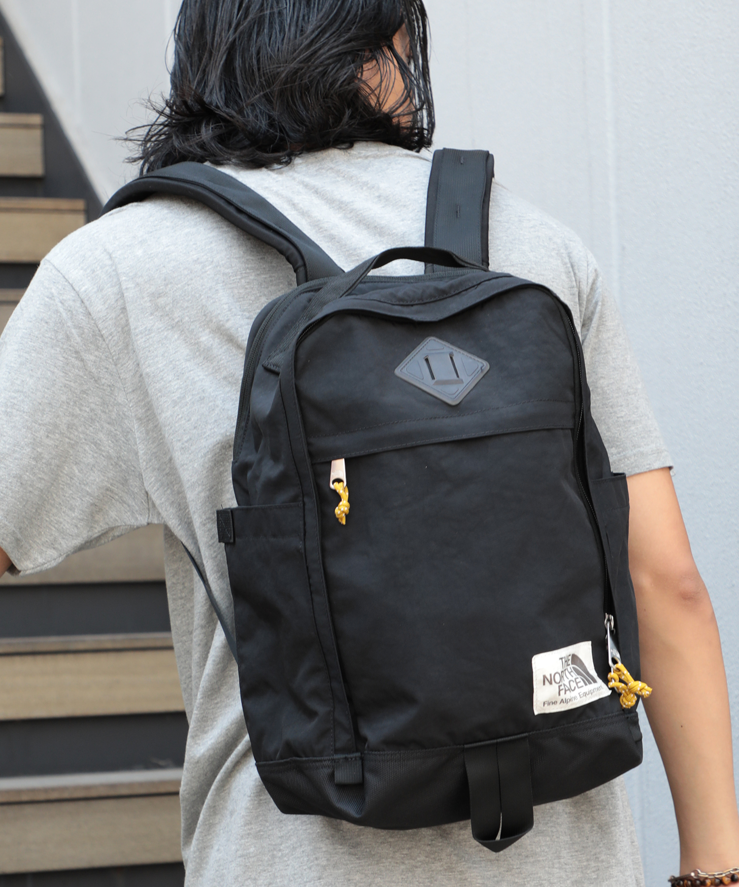 日本未入荷THE NORTH FACE ザ ノースフェイス パーカードレス