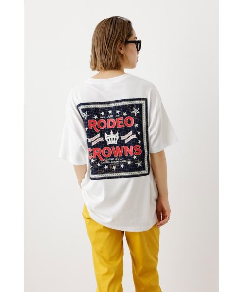 RODEO CROWNS WIDE BOWL(ロデオクラウンズワイドボウル)/レトロバンダナパッチTシャツ/O/WHT1