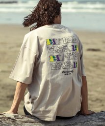 Mark Gonzales/マークゴンザレス Mark Gonzales MARK GONZALES ARTWORK COLLECTION(マーク ゴンザレス)バックプリント半袖Tシャツ//505404639