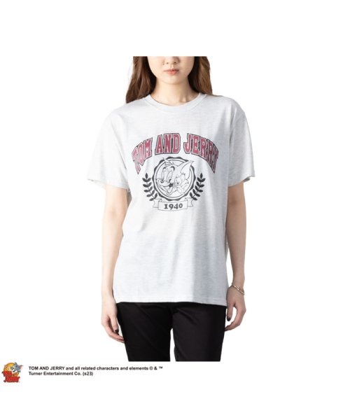 MAC HOUSE(women)(マックハウス（レディース）)/[大きいサイズ] Tom and Jerry ボックスシルエット半袖Tシャツ クイーンサイズ 3285－3879/グレー