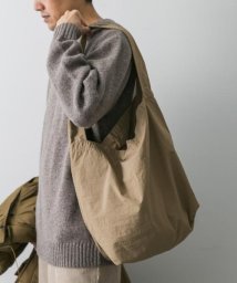 URBAN RESEARCH DOORS(アーバンリサーチドアーズ)/『WEB限定カラー』ナイロンマーケットショルダー/BEIGE