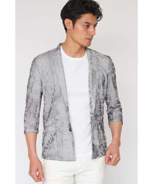 TORNADO MART∴シャーリーフラワージャカードジャケット 商品説明【DESIGN】 レーヨン混のワッシャー感と柔らかな印象度が高い7分袖ジャケット。 シャープなボディに細ラペルの2Bタイプ。 モー BCD1718653087(13090円)