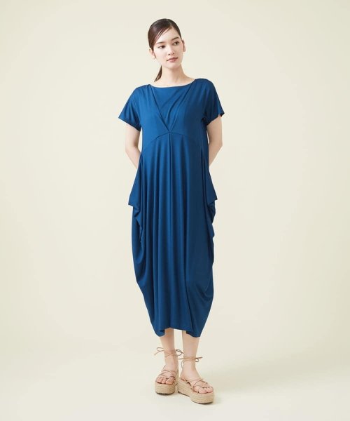 コクーンシルエットジャージードレス 