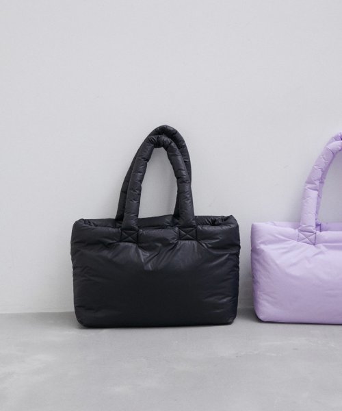 ADAM ET ROPE'(アダム　エ　ロペ)/【KABINETT for ADAM ET ROPE'】PADDED TOTE/ブラック（01）