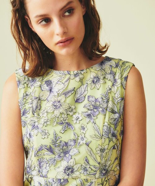 チュールフラワー刺繍ドレス 