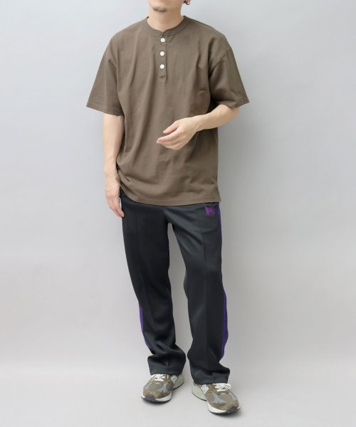 Goodwear(グッドウェア)/Goodwear グッドウェア USAコットン ヘンリーネック Tシャツ 半袖 レギュラーシルエット ボタン tシャツ/カーキブラウン