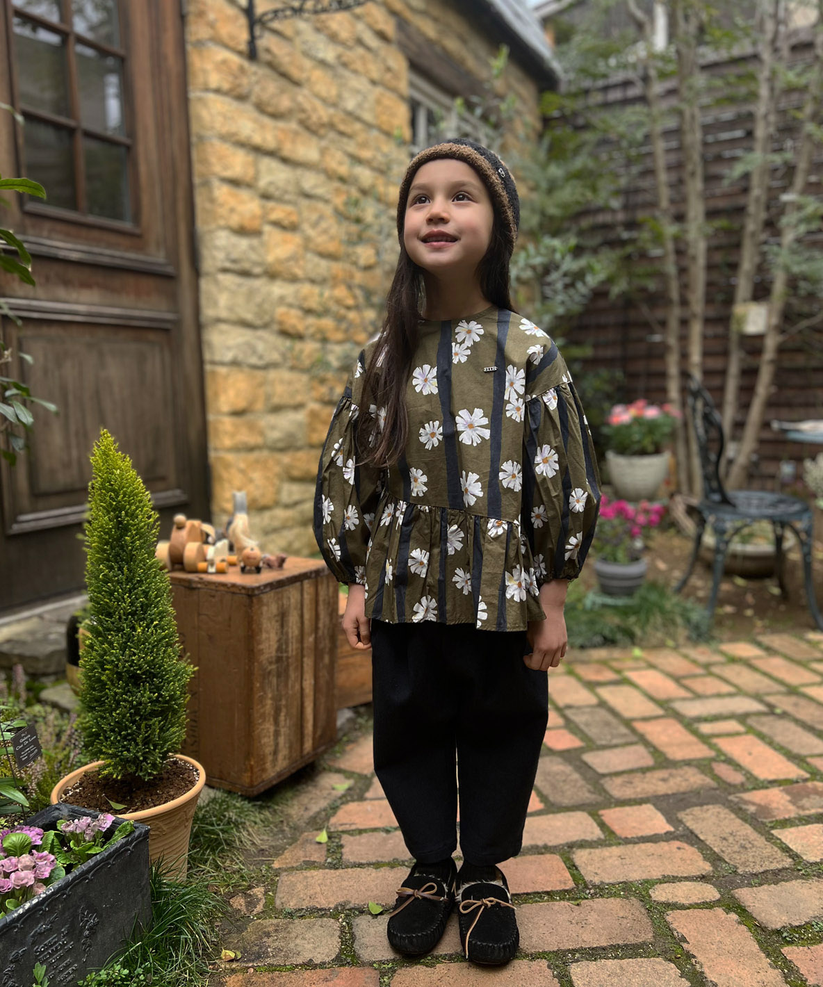 FITH フィス FITH 花柄プリント ギャザー 長袖プルオーバー カーキ 120cm