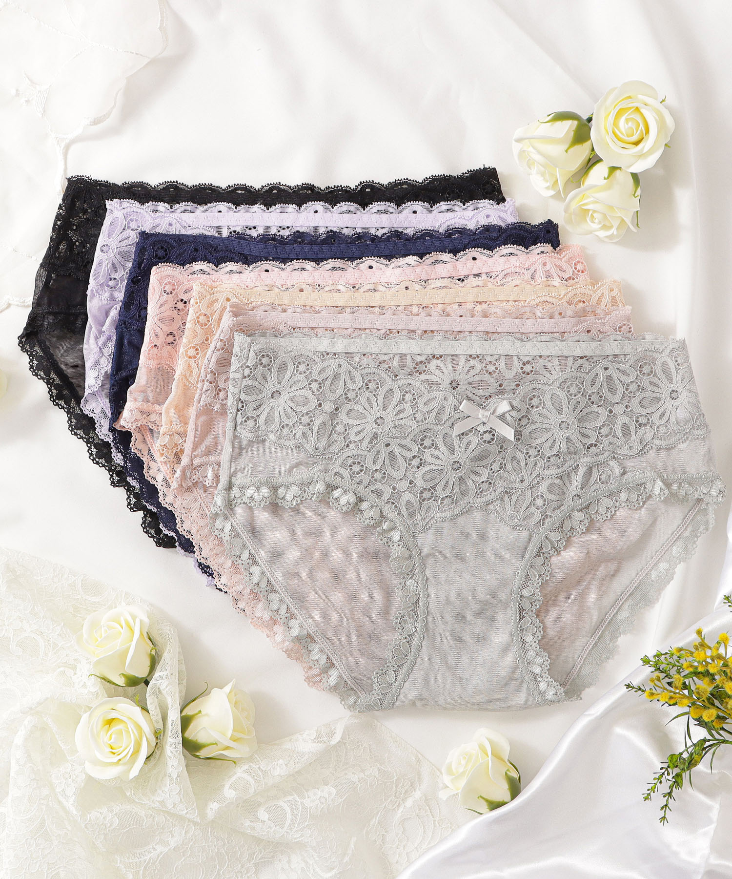 ナイロンスケスケ　パンティ 