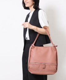 MK MICHEL KLEIN BAG/【2WAY・A4サイズ対応】パンチングデザインスライドショルダーバッグ/505453447