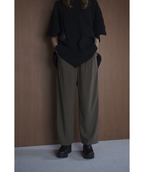 CLANE(クラネ)/BASIC TUCK PANTS/BROWN