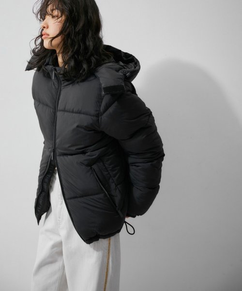 ADAM ET ROPE'(アダム　エ　ロペ)/【THE VERY WARM】THE V PUFFER JACKET/ブラック（01）