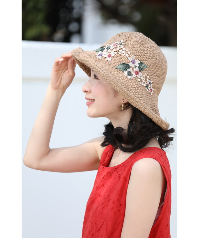 くったり柔らかな白花刺繍咲く帽子(505457687) | カワイイ(CAWAII