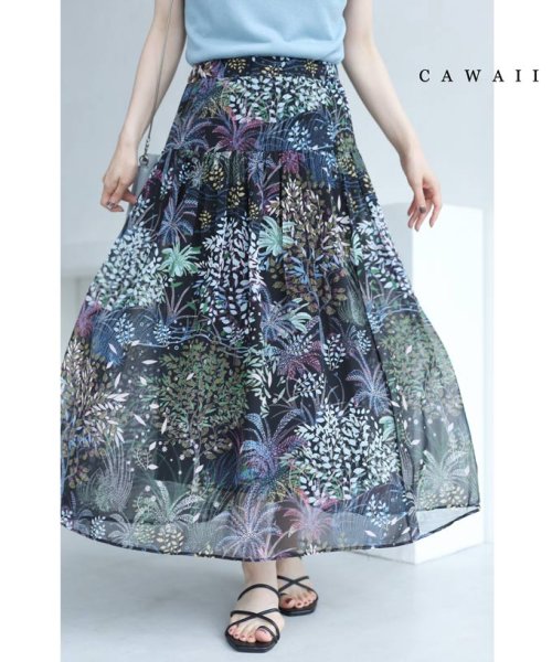 CAWAII(カワイイ)/軽やかに揺らめくボタニカル柄ミディアムスカート/ブラック